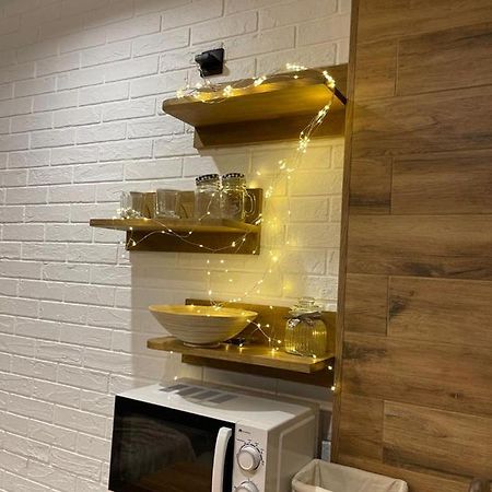 Loft_Apartment คาเมียเนตส์-โปดิลสกี ภายนอก รูปภาพ